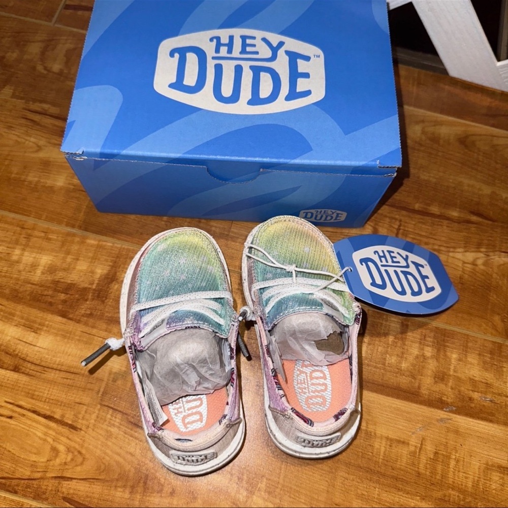 Hey Dude - Picture 7 of 7